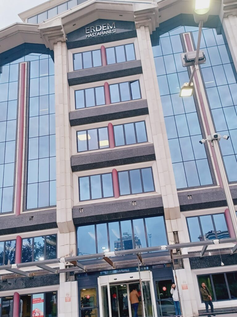 Estetica Istanbul - Teşvikiye, Hakkı Yeten Cd. Numara:13 Kat:5 Daire:8, 34365 Şişli/İstanbul, Türkiye