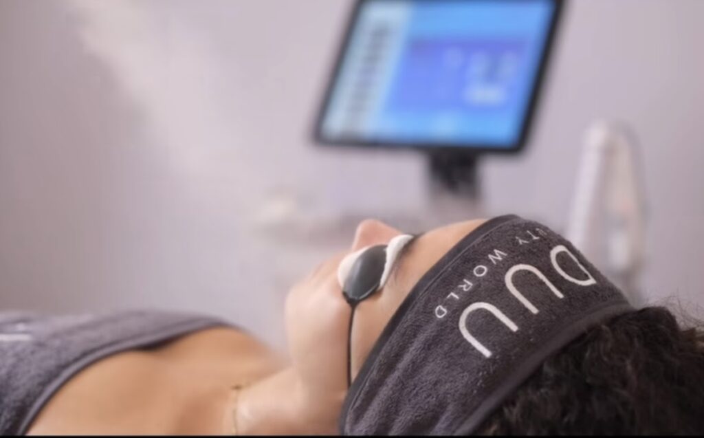 Maduu Beauty - Öz Plaza, Küçükbakkalköy, Kayışdağı Cd. No: 21-23, 34750 Ataşehir/İstanbul, Türkiye