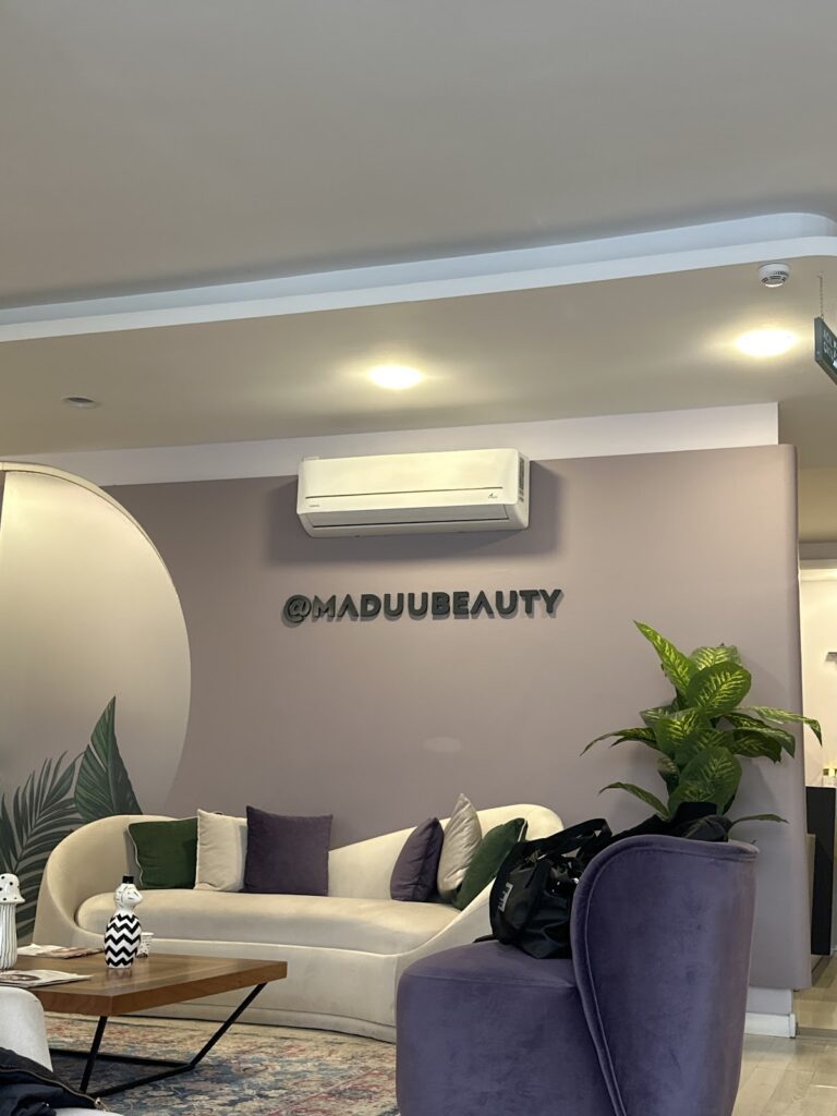 Maduu Beauty - Öz Plaza, Küçükbakkalköy, Kayışdağı Cd. No: 21-23, 34750 Ataşehir/İstanbul, Türkiye