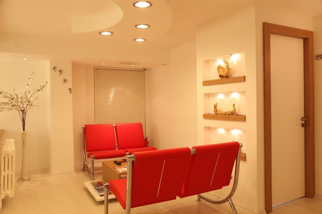 Özel Formmed Polikliniği Ataşehir Lazer Epilasyon Güzellik Uygulamaları Estetik - Küçükbakkalköy Mah. Kayışdağı Caddesi, Küçükbakkalköy, Celal Dora Sk. No : 6, 34750 Ataşehir/İstanbul, Türkiye