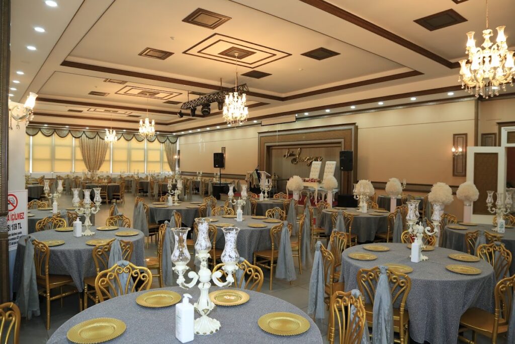 Salon Semazen Pendik - şeyhli mahallesi safa caddesi, Kurtköy, Karaman Sk. No:1, 34906 Pendik/İstanbul, Türkiye