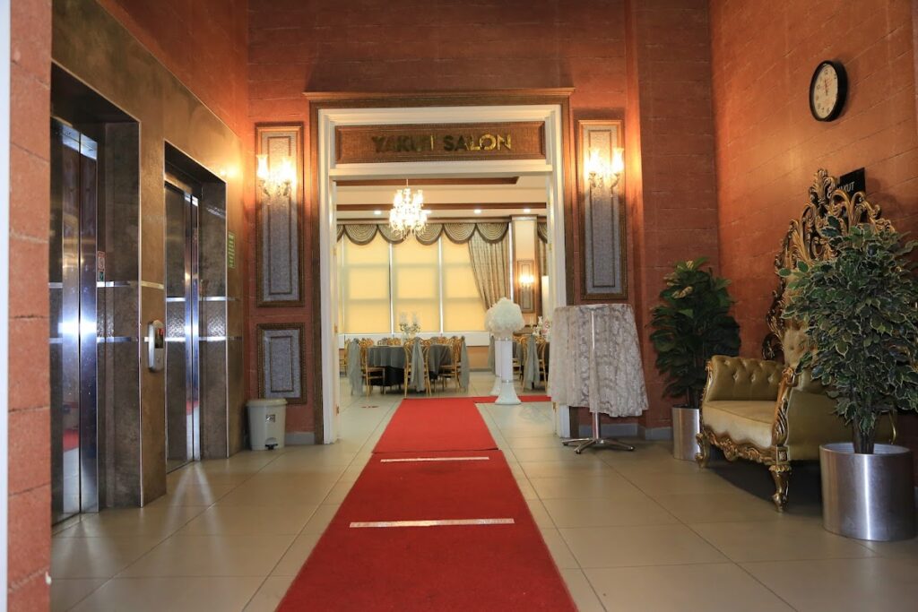 Salon Semazen Pendik - şeyhli mahallesi safa caddesi, Kurtköy, Karaman Sk. No:1, 34906 Pendik/İstanbul, Türkiye